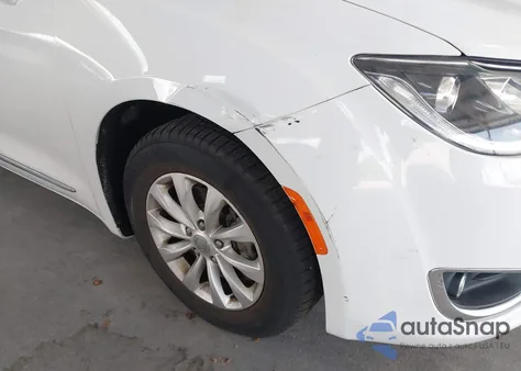 2018 Chrysler Pacifica Touring L from USA, damaged, VIN 2C4RC1BG6JR280304